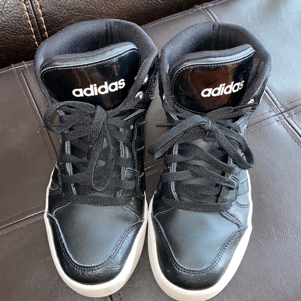 Adidas High Top Sneakers SZ 7.5